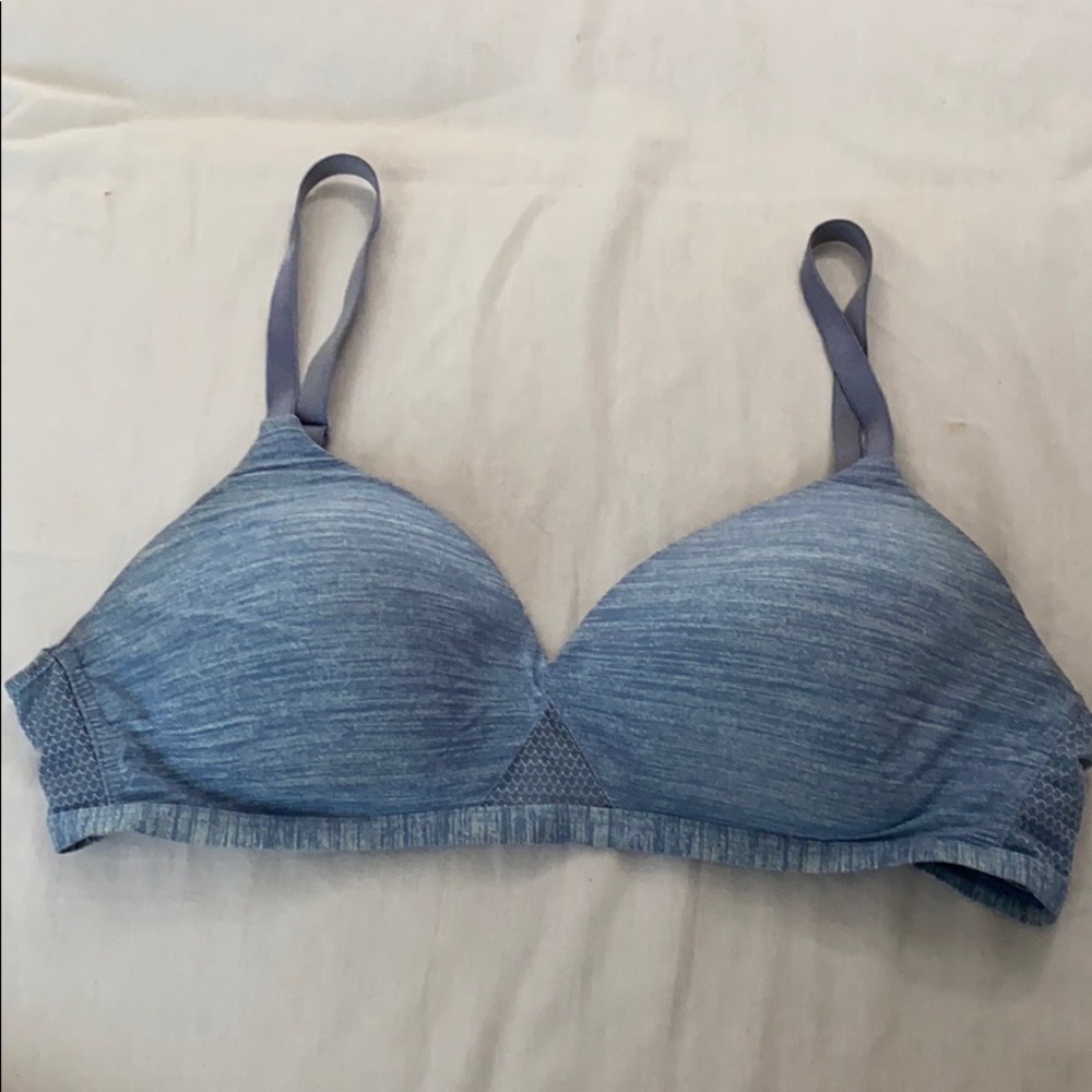 Hanes wireless medium bra